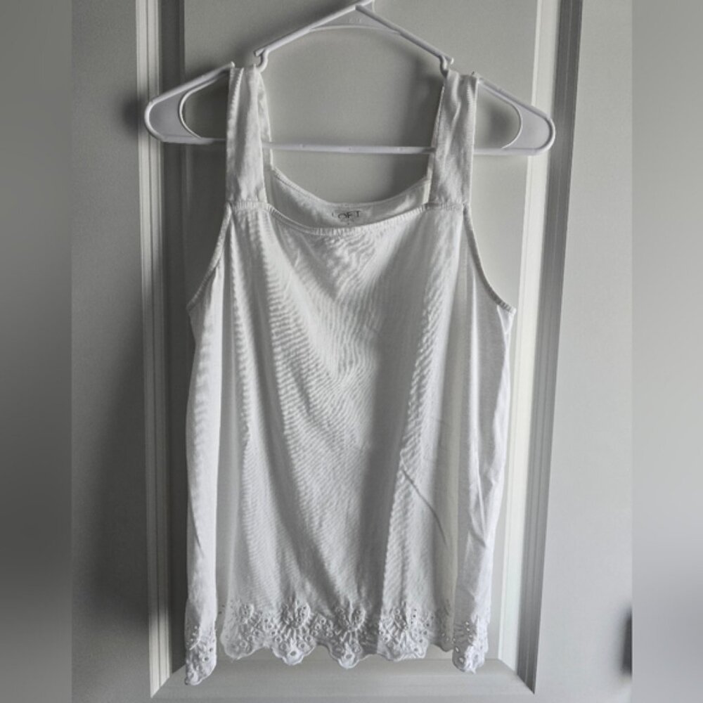 LOFT White Lace Hem Tank Top